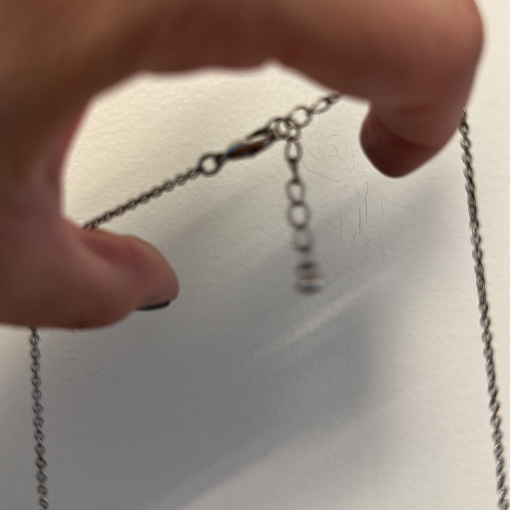Silver statement necklace - Picture 4 of 4
